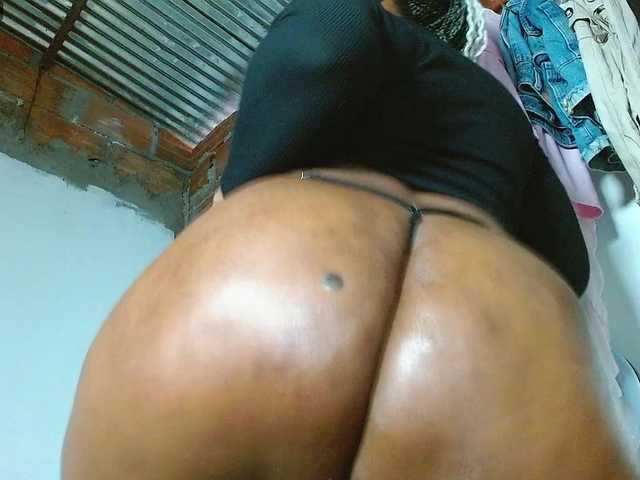 Angelamontes live cam on BongaCams