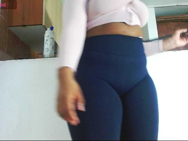 Angelamontes live cam on BongaCams