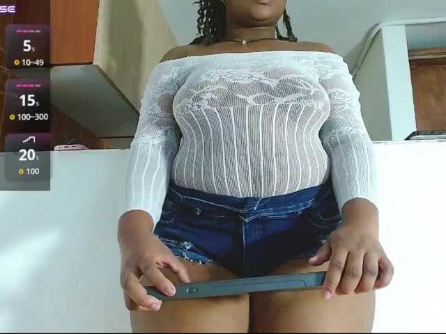 Angelamontes live cam on BongaCams