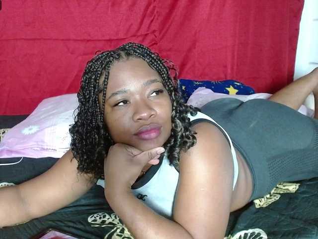 Angelamontes live cam on BongaCams