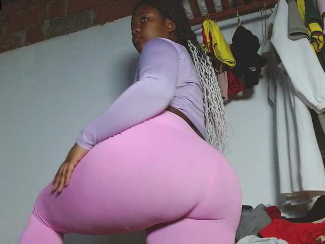 Angelamontes live cam on BongaCams