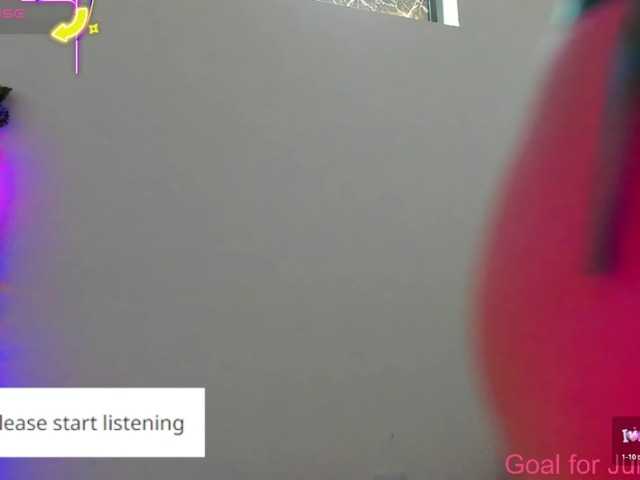 zoe-1m live cam on BongaCams