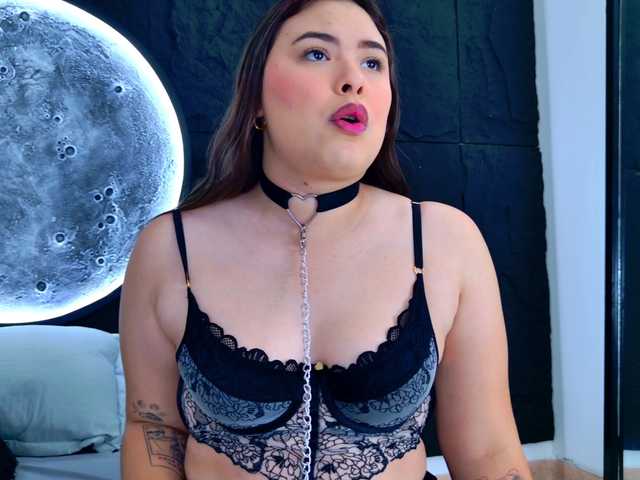 AliceCastillo's BongaCams show and profile