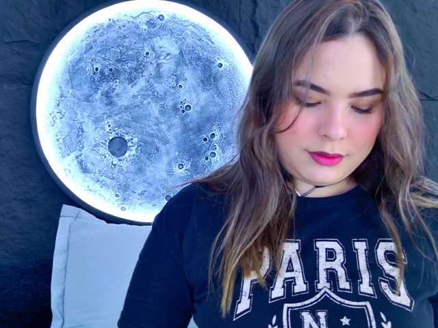 AliceCastillo's BongaCams show and profile