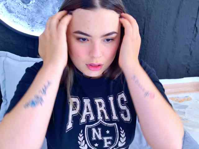 AliceCastillo webcam