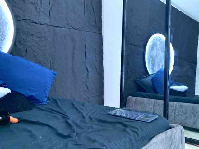 AliceCastillo webcam