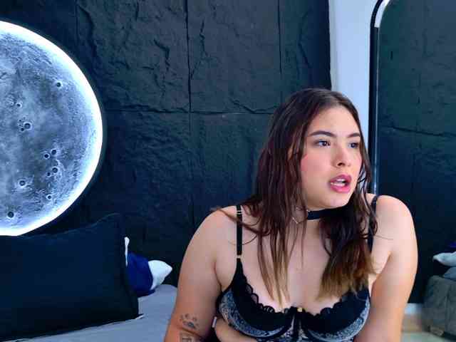 AliceCastillo webcam