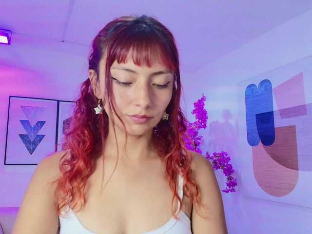Lila-monroe live webcam show