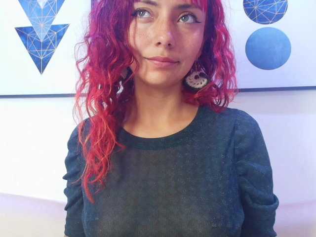 Lila-monroe live cam on BongaCams