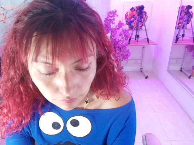 Lila-monroe live cam on BongaCams