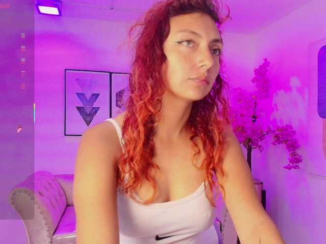 Lila-monroe live webcam show