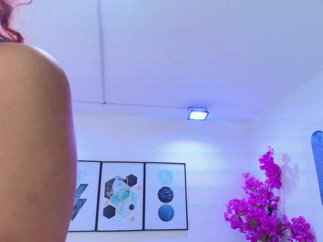 Lila-monroe live webcam show