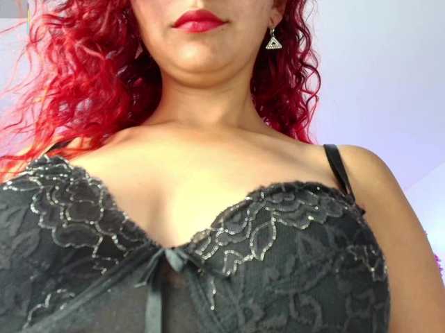 Lila-monroe live cam on BongaCams