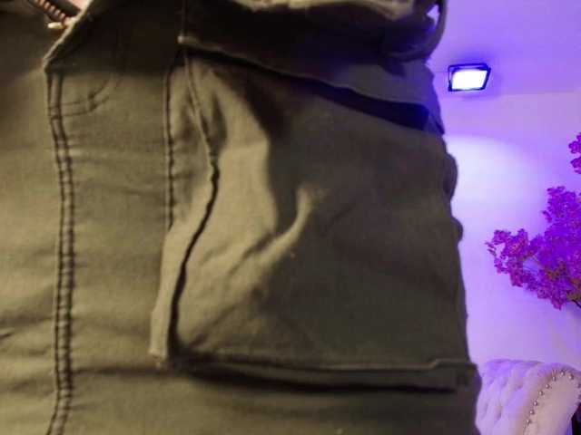 Lila-monroe live cam on BongaCams