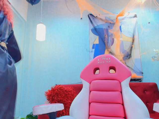 Lila-monroe live cam on BongaCams