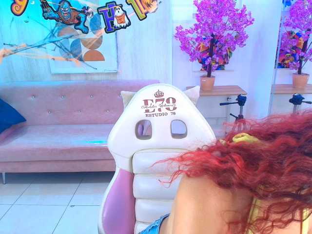 Lila-monroe live cam on BongaCams