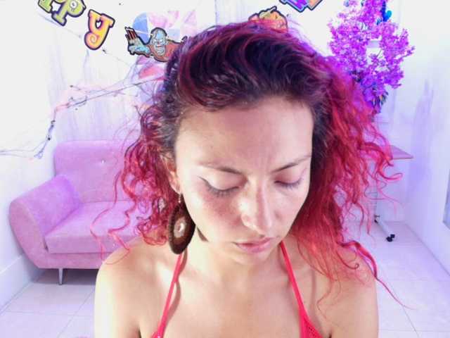 Lila-monroe live cam on BongaCams