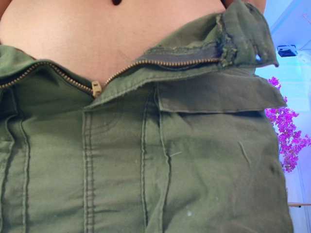 Lila-monroe live cam on BongaCams