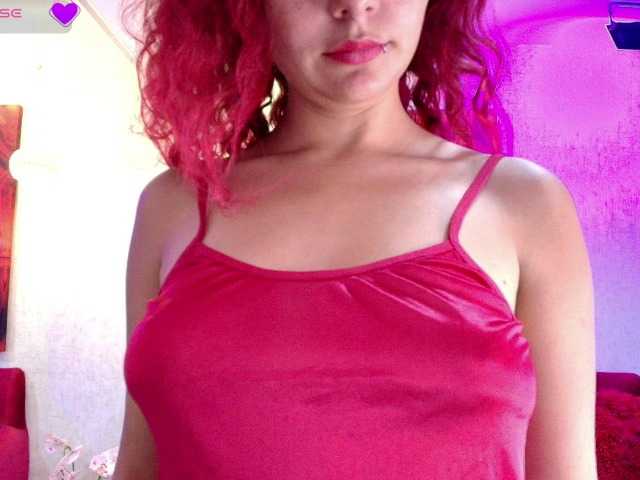 Lila-Monroe's BongaCams show and profile