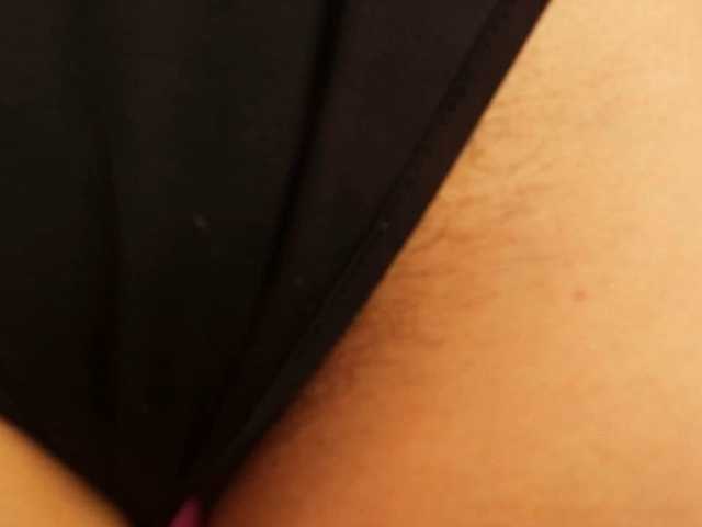Lila-monroe live cam on BongaCams
