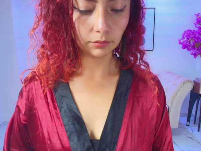Lila-monroe live webcam show