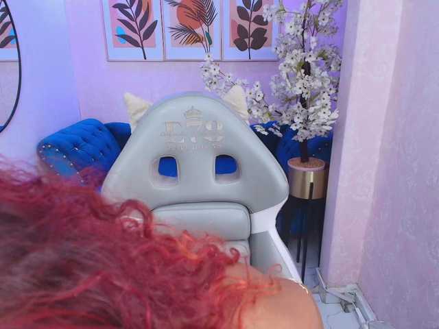 Lila-monroe live webcam show
