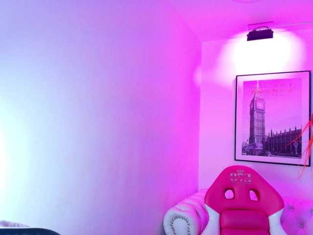 lila-monroe live sex show