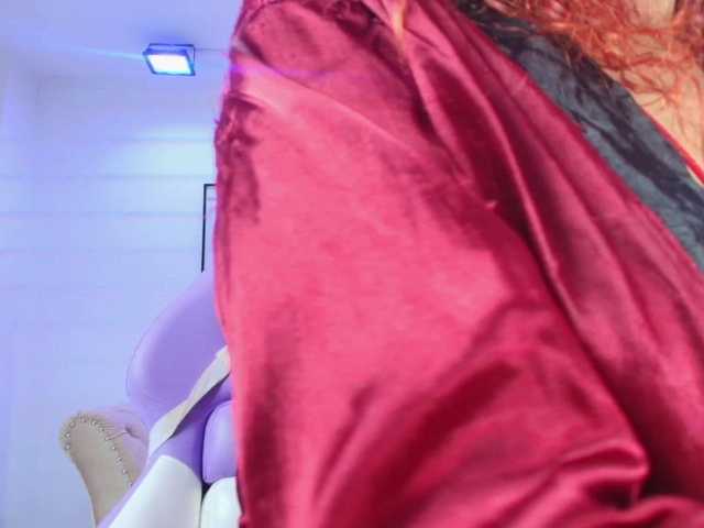 Lila-monroe live webcam show