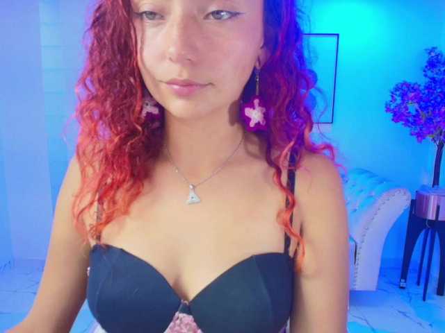 Lila-monroe live webcam show