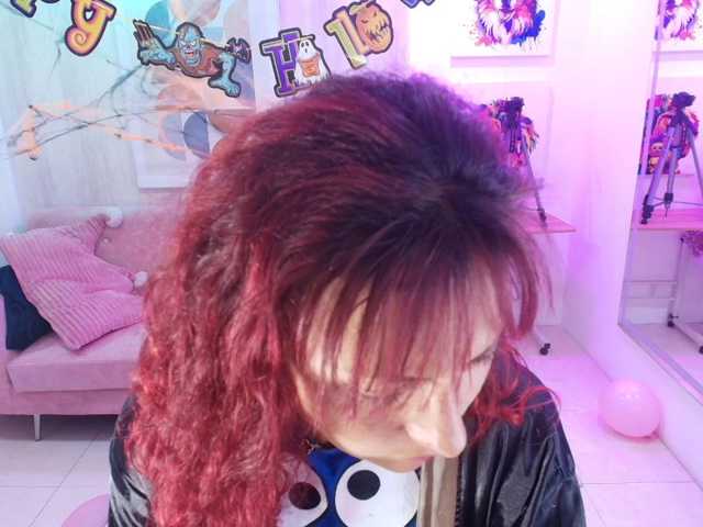 Lila-monroe live cam on BongaCams