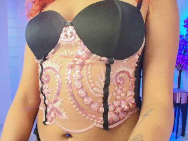 Lila-monroe live webcam show