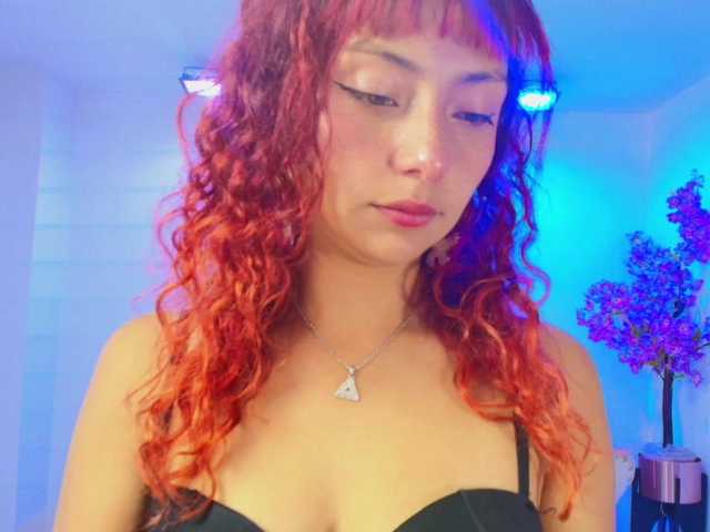 Lila-monroe live cam on BongaCams