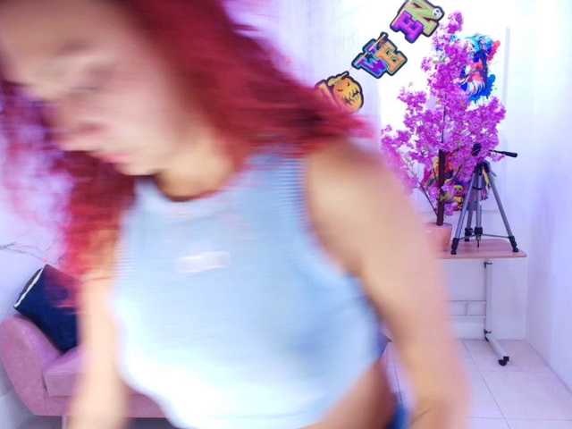 Lila-monroe live cam on BongaCams