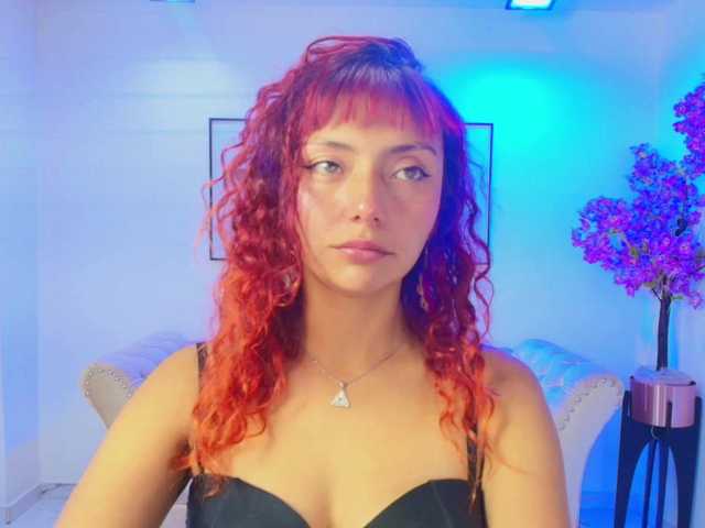 Lila-monroe live webcam show