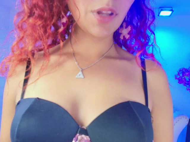 Lila-monroe live webcam show