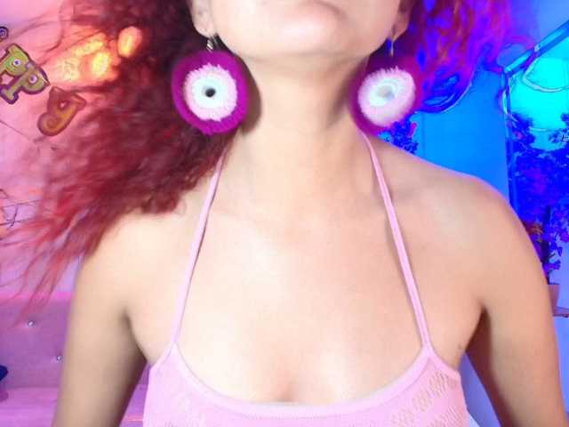 Lila-monroe live cam on BongaCams