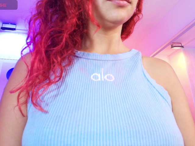 Lila-monroe live cam preview