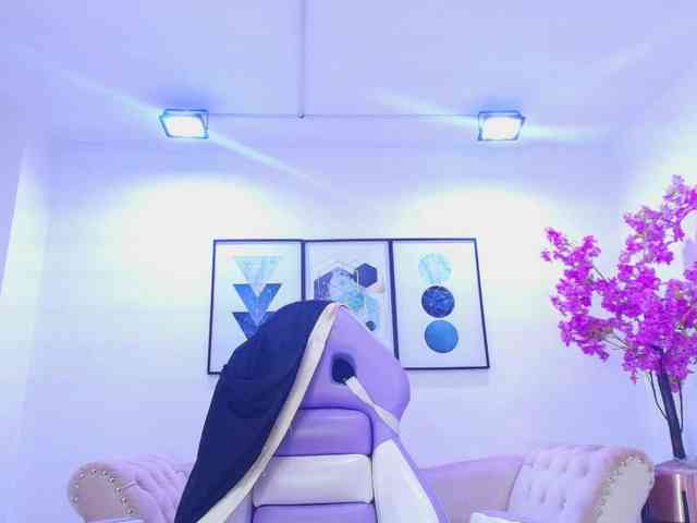 Lila-monroe webcam