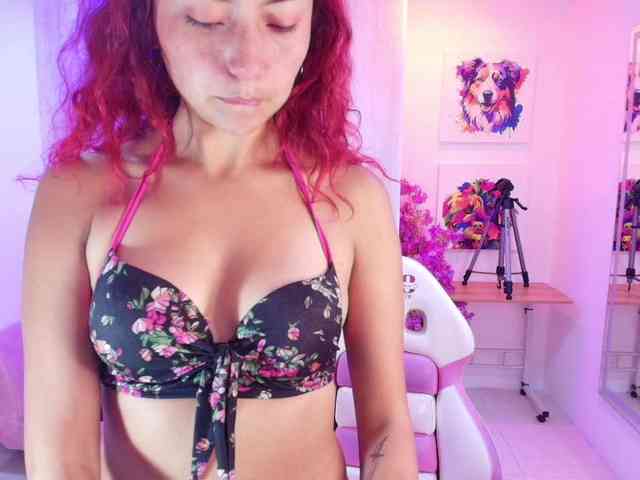 Lila-monroe webcam