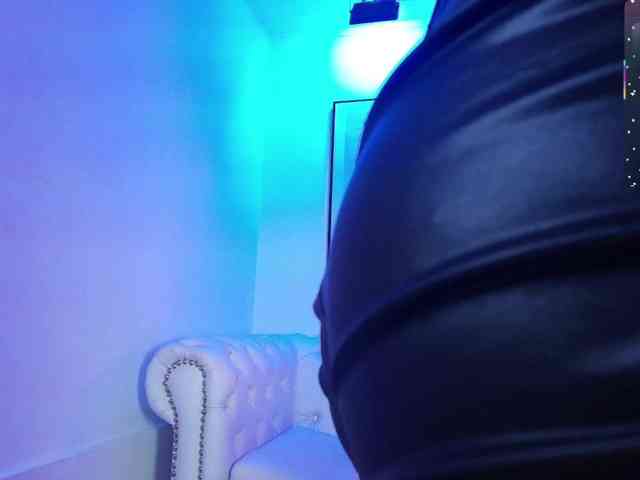 Lila-monroe webcam