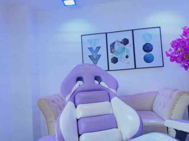 Lila-monroe webcam