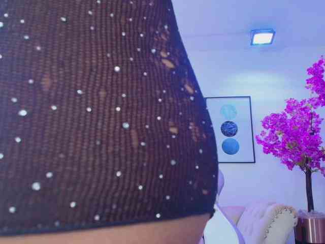 Lila-monroe webcam
