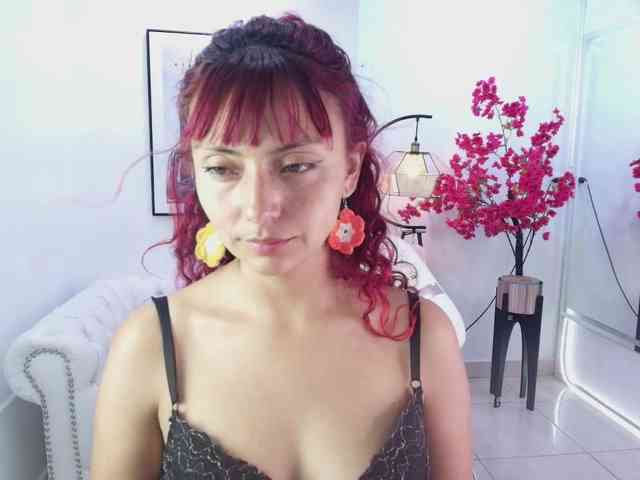 Lila-monroe webcam