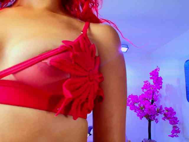 Lila-monroe webcam
