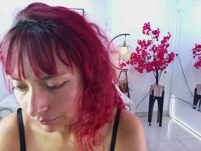 Lila-monroe webcam
