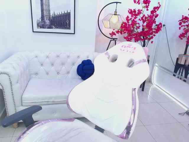 Lila-monroe webcam