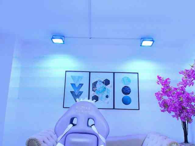 Lila-monroe webcam