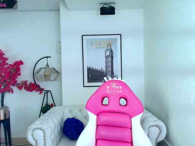 Lila-monroe webcam