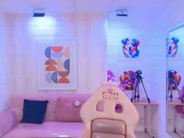 Lila-monroe webcam