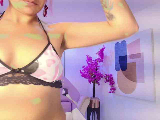 Lila-monroe webcam
